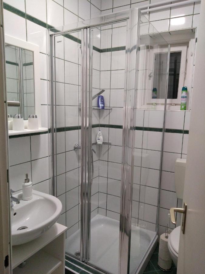 Bonifert Vendeghaz Hotell Dunabogdány Exteriör bild