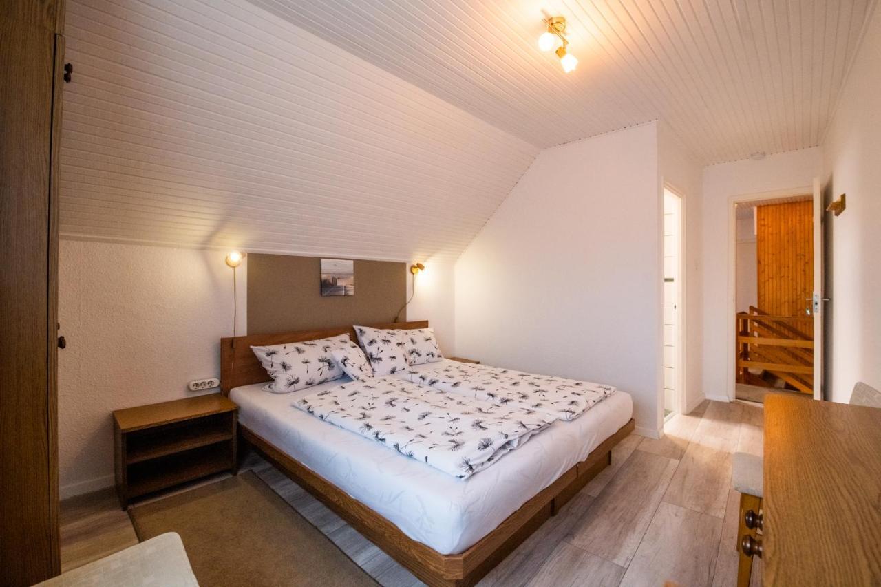 Bonifert Vendeghaz Hotell Dunabogdány Exteriör bild
